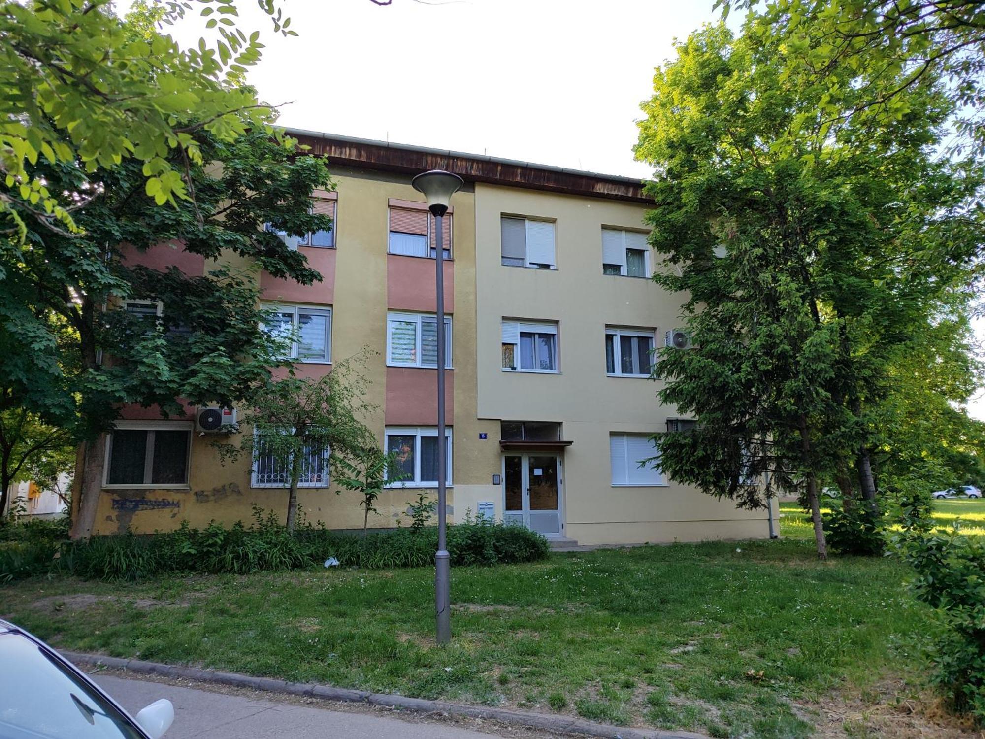 Apartman Studio Blue Subotica Exterior foto